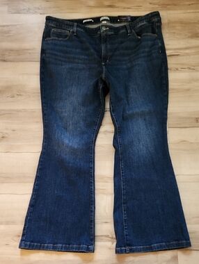 Ava & Viv Flare High Rise Jeans Fitted Hip and Thigh Blue Size 24